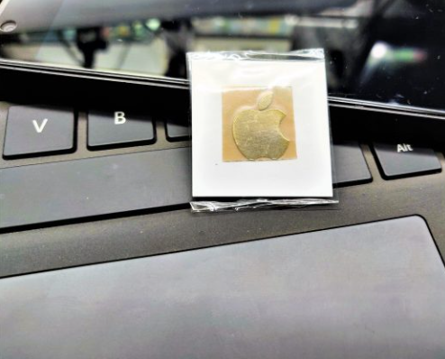 Picture of Apple Logo Gold Metal Glossy Shine