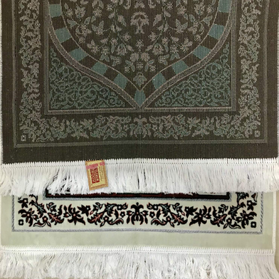 Picture of Safa Tex Multicolor Velvet Platinum Jaynamaz – বিলাসবহুল নরম ও আরামদায়ক জায়নামাজ