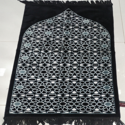Picture of Premium Turkish Jaynamaz – Luxurious & Comfortable Prayer Mat (BA)
