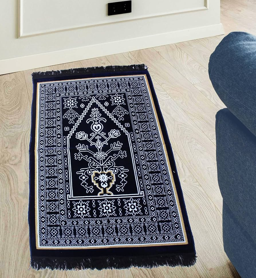 Picture of Elisa Muslim Prayer Mat Normal Jaynamaz (জায়নামায) -Navy Blue Color-Any Design-(BA)