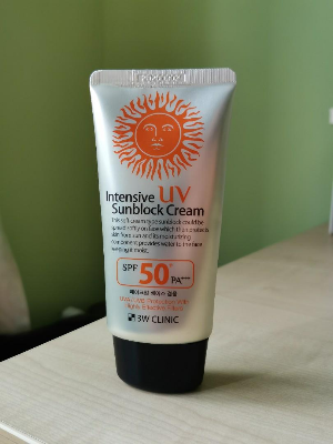 Picture of 3W Clinic Intensive UV Sunblock Cream SPF50 PA+++ 70ml (OA)