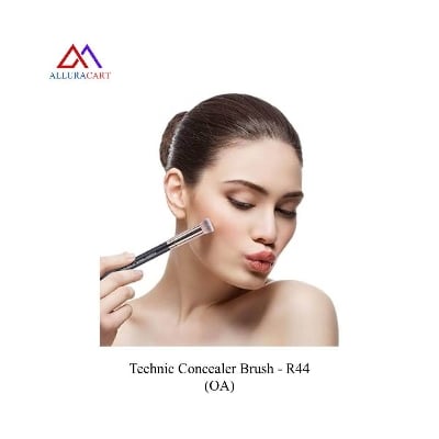 Picture of Technic Concealer Brush - R44 (OA)