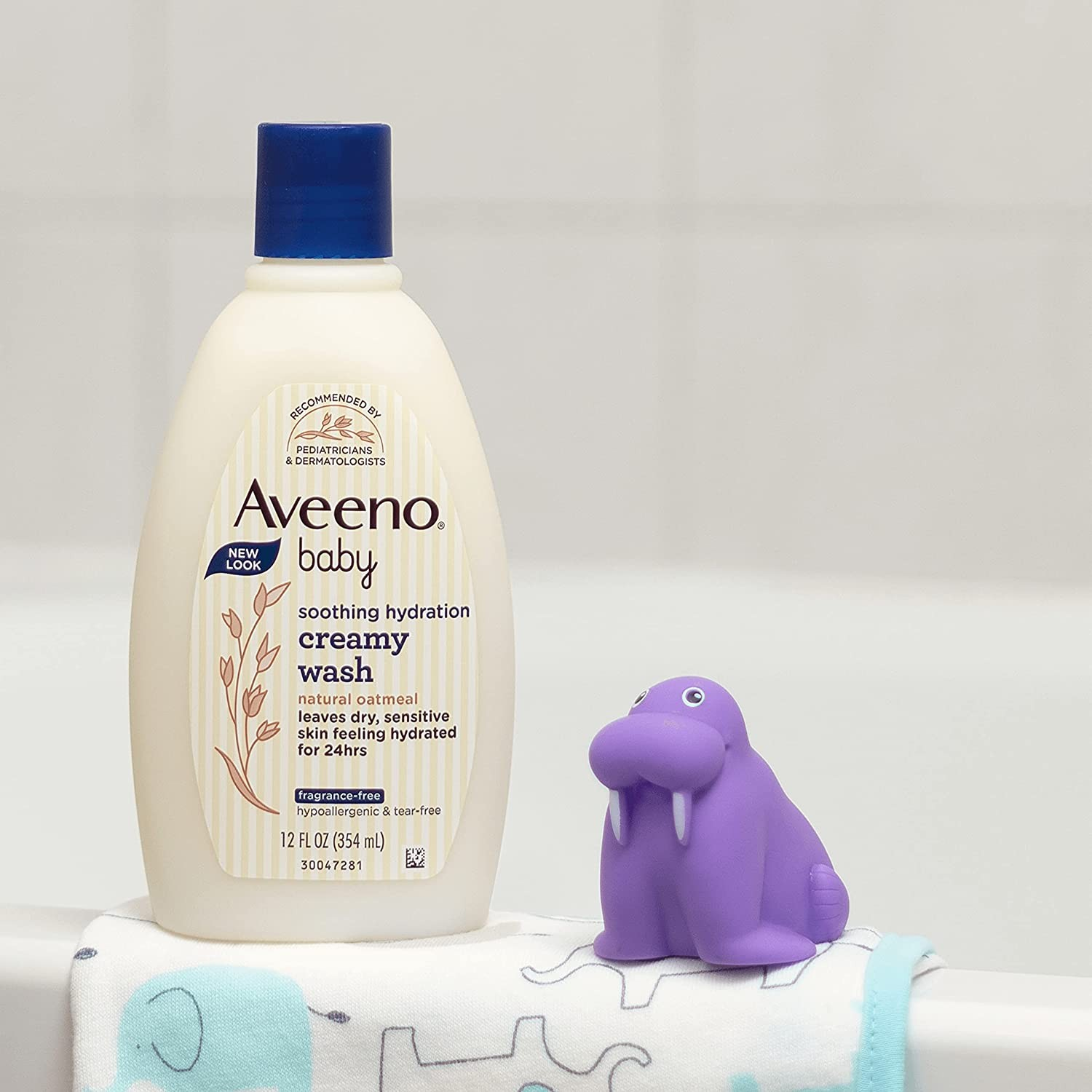 Picture of Aveeno Baby Soothing Hydration Creamy Wash 236ml (OA)