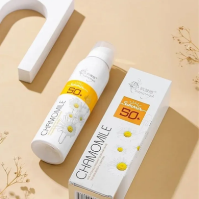 Picture of Osufi Chamomile Whitening Spray Sunscreen with SPF 50Plus plus-(R0010)