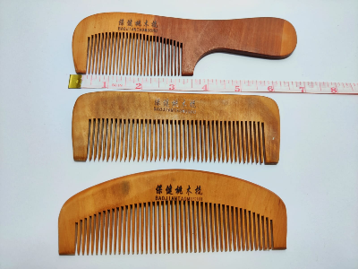 Picture of Long Shape Wooden Hair Combs - 1 pcs-(F-0011)