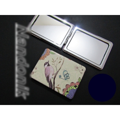 Picture of Duel Side Regular And Magnifying Both In One Folding Compact Pocket Makeup Mirror 