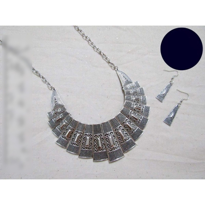 Picture of Elegant & Trendy Silver Antique Jewellery Set of Necklace and Earring for Women 
