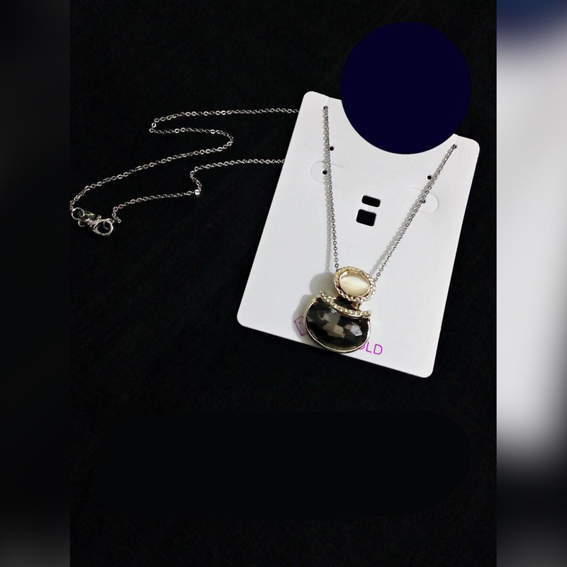Picture of Stone Pendent with Silver Colored Chain for Women Multicolor