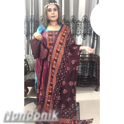 Picture of Ferdous Lawn unstitch three piece (with extra sleeve) 