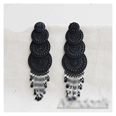 Picture of Black Polish Metal Long Earring/ Kaner Dul 