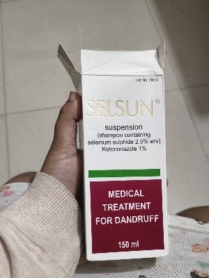 Picture of Selsun Suspension Anti-Dandruff Shampoo