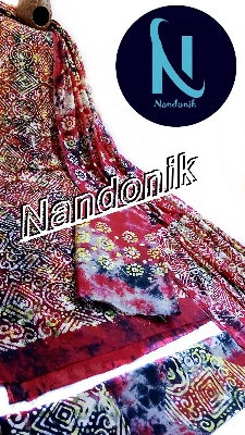 Picture of Exclusive Cotton Moom Batik Unstitch Three Piece With Extra Sleeve Multicolor,Un-stitched