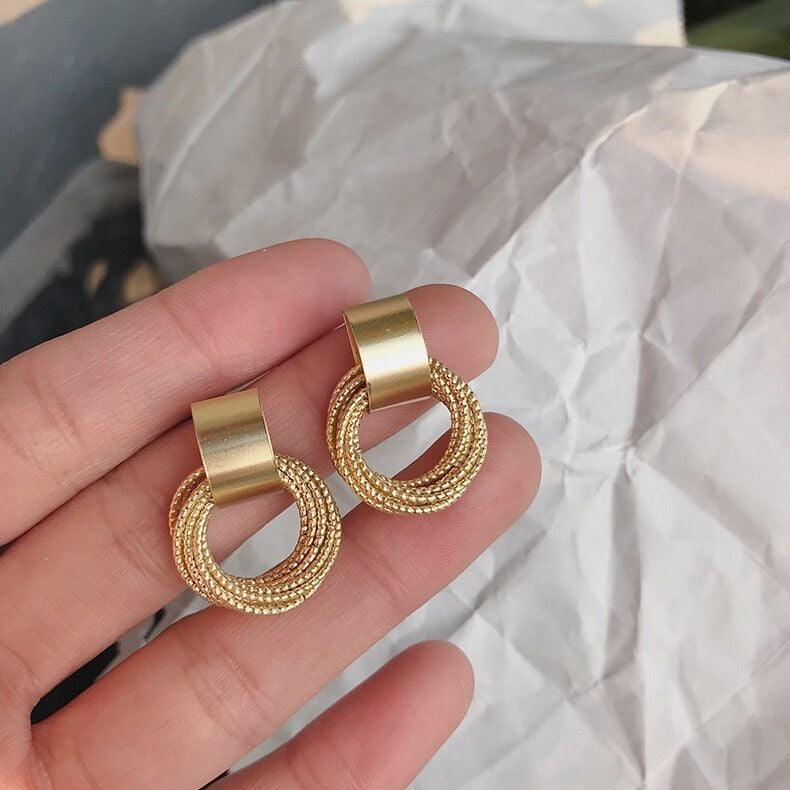 Picture of Retro Metal Gold Color Multiple Small Circle Stud Earrings for Women Korean Jewelry Fashion - Gold