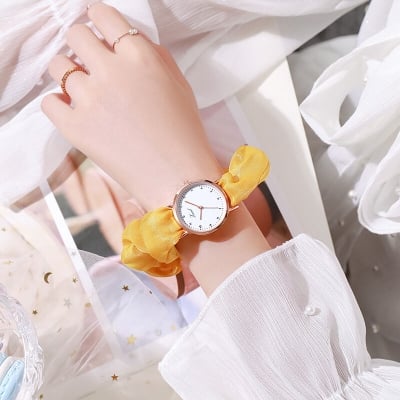 Picture of Fashion Creative Cloth Strap Watch Women Elegant Ribbon Digital Watch Personality Casual Quartz Bracelet Watch - Gold