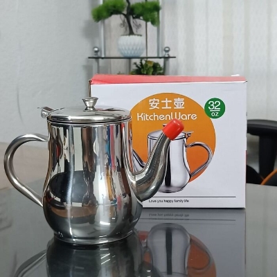 Picture of 750ml Large Capacity Stainless Steel Oil Filter Pot with Strainer – Premium Cooking Oil Storage Container Jug for Kitchen, Frying Oil Separation & Reuse Multicolor