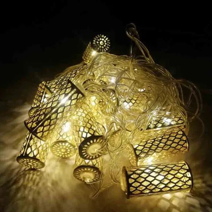 Picture of 20 Pcs Golden Lattice Metal String Fairy Light Bulbs – 12-15 Feet LED Decorative Lantern String Lights for Home Room Wedding Party Decoration Gold