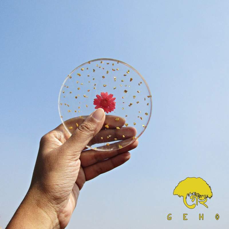 Picture of Handmade Pressed Flower Resin Coasters Set Of 6 Pieces-Multicolor