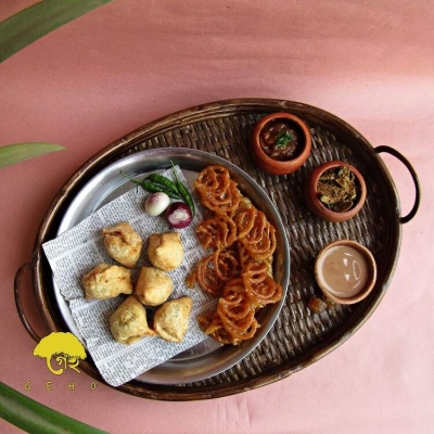Picture of Bamboo Made Oval Tray-Multicolor