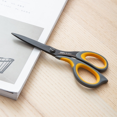 Picture of Deli E6027 Power Saving Scissors - 6.8 Inches