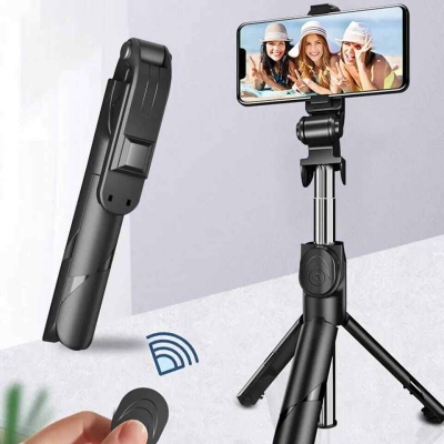 Picture of XT02 Bluetooth Extendable Selfie Stick with Wireless Remote for Making TikTok, Vlog-Black