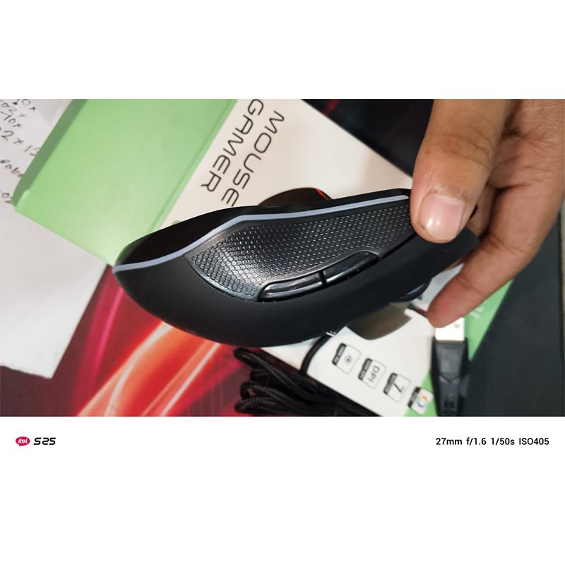 Picture of BINGJI G9 gaming mouse, which is designed for gamers and has several features:-Multicolor