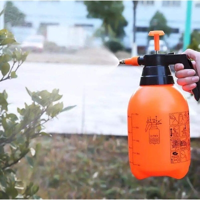 Picture of Water Sprayer 2 Liter Pump Pressure Handheld Garden Spray Chemical/Water, Washing Car / Motor Bikes - Yellow