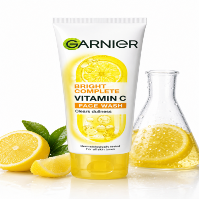 Picture of Garnier Vitamin C Bright Complete Face Wash 100ml