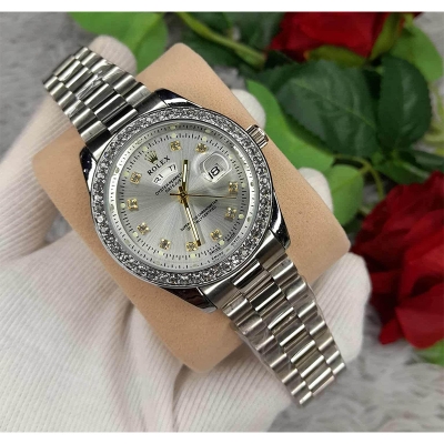 Picture of New stylish & fashionable  Stainless Steel Analog Date & Day Watch For Men