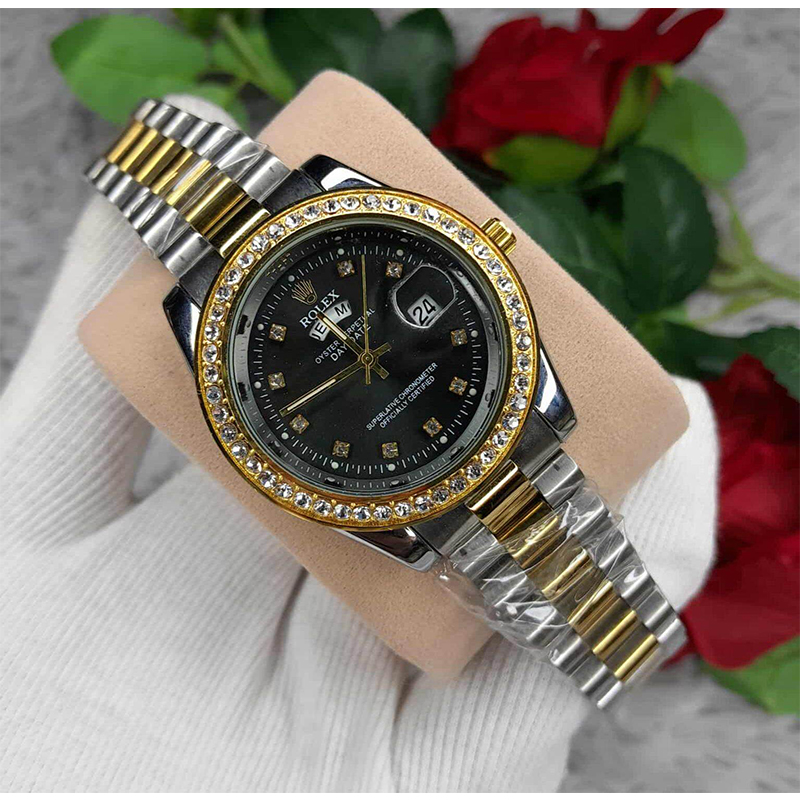 Picture of New stylish & fashionable  Stainless Steel Analog Date & Day Watch For Men