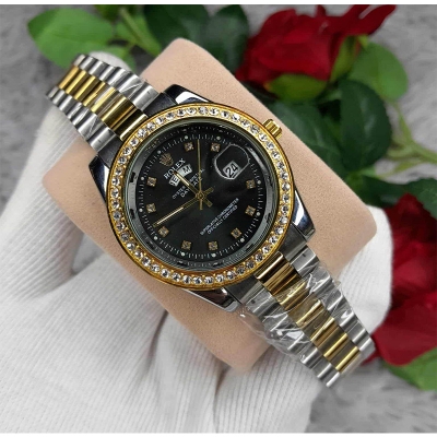 Picture of New stylish & fashionable  Stainless Steel Analog Date & Day Watch For Men