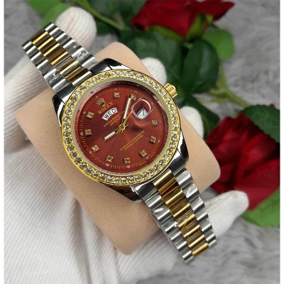 Picture of New stylish & fashionable Stainless Steel Analog Date & Day Watch For Men
