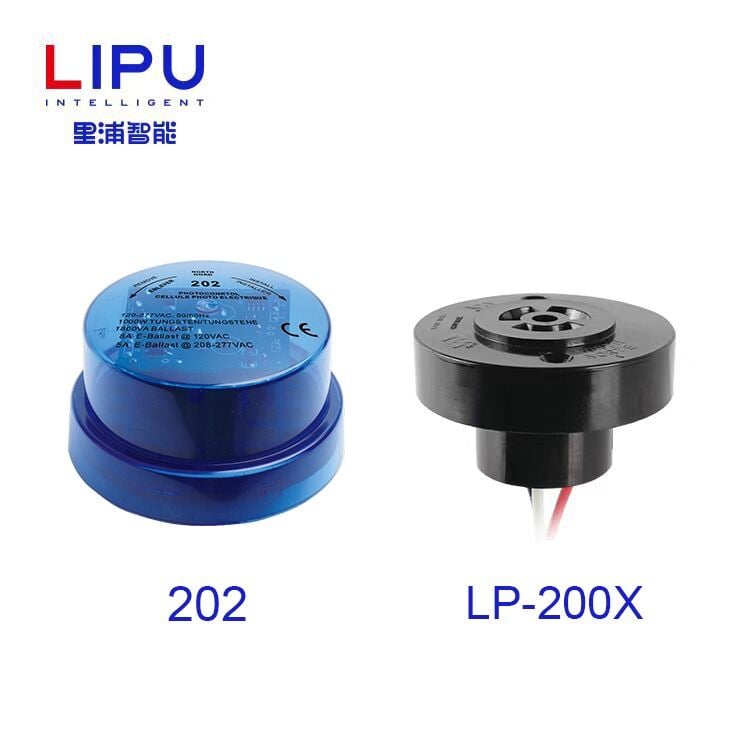 Picture of Auto On Off Street Light Sensor Switch Photo Switch Dusk to Dawn photocell IP66 Twist Lock photocontrol 105-305V Twilight Switch for Outdoor Lighting CE Approved Blue Model-202 - Blue