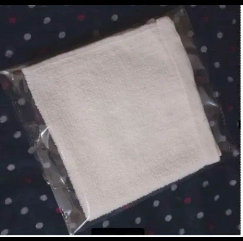 Picture of 2-Piece White Pocket Handkerchief Set-White