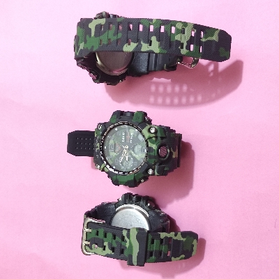 Picture of Men's Tactical Camouflage Rugged Outdoor Watch
