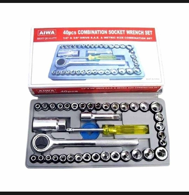 Picture of 40-in-1 Wrench, Screwdriver & Socket Tool Kit-Silver