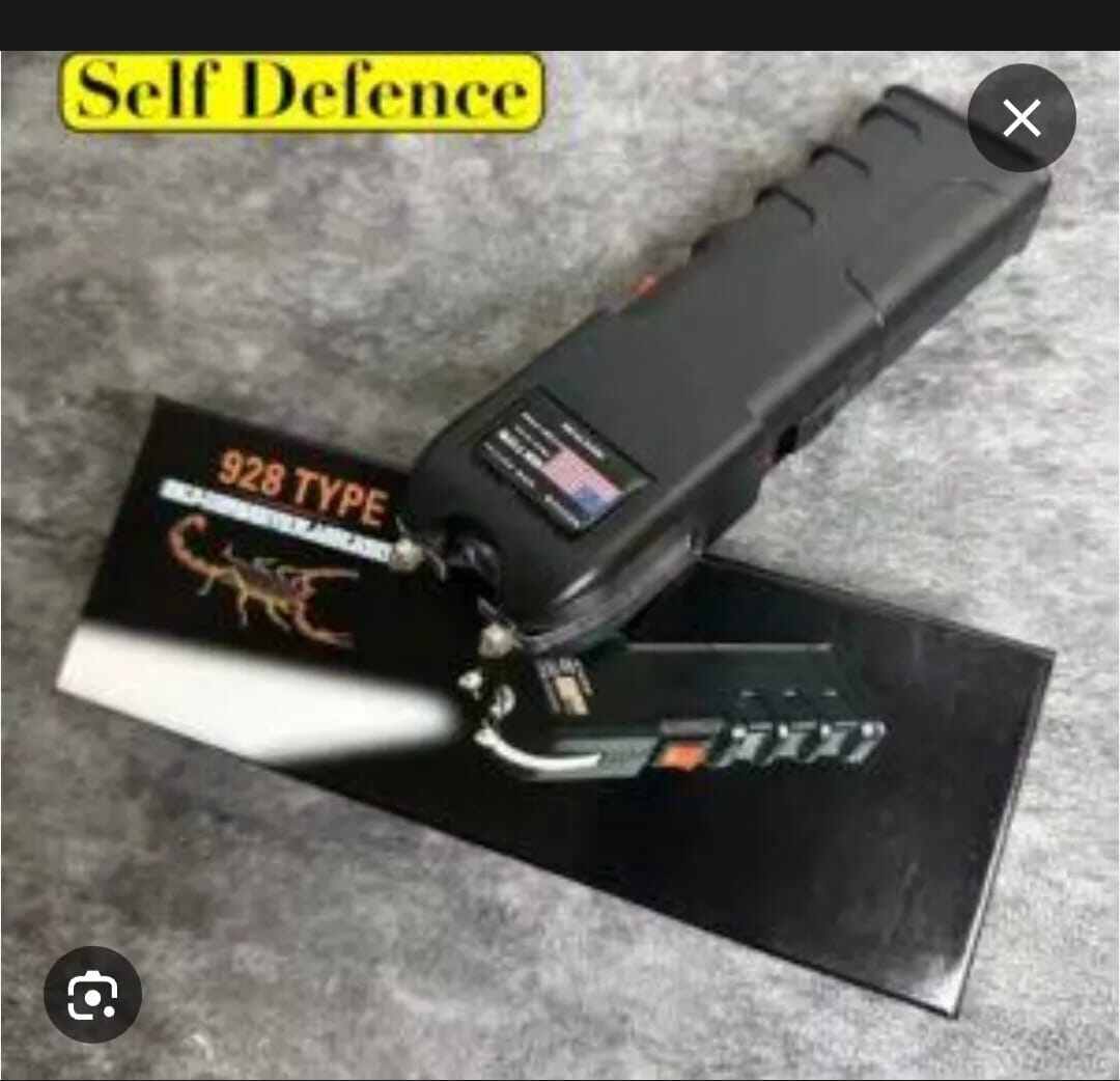 Picture of Rechargeable Self-Defense Shock Device - 980000V-Black