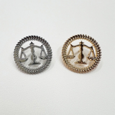 Picture of Scale Symbol Brooch Pin For Lawyer/Law Practitioner Suit Lapel Accessories (1ps) (Silver+Golden)