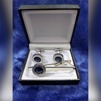 Picture of Cufflinks & Tie Clip Set For Men Fashion Shirt Accessories (Blue Stone Silver)
