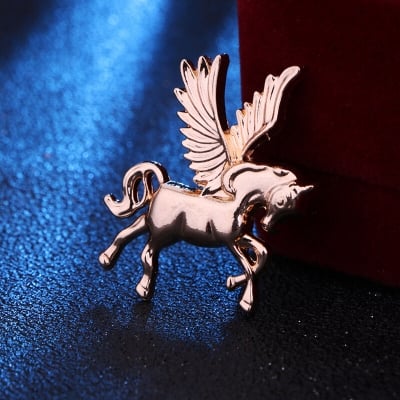 Picture of Pegasus mini brooch pin buckle golden for men women outfit accessories (Pegasus (Small))