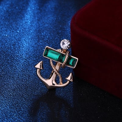 Picture of Crystal Stoned Anchor Brooch For Men's Suit Pin Fashion Accessories (Emerald Green)