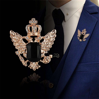 Picture of Suit Coat Rhinestone Brooch Jewelry Luxury Metal Pins And Brooches For Women (Gold)