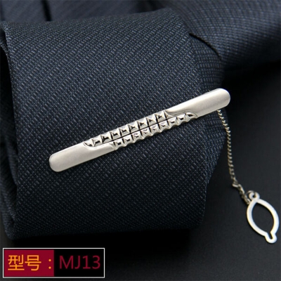 Picture of Silver Metal Formal Chain Tie Clip for Men – Elegant Suit & Shirt Accessory with Box (MJ13)