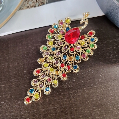 Picture of Peacock Corsage High-end Rhinestone Brooch Clothing Accessories (Red Stoned Peacock)