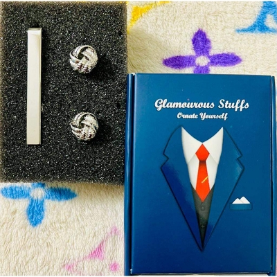 Picture of Cufflinks & Tie Clip Set for Men – Stylish Shirt & Suit Accessories (1 Set) (Silver)