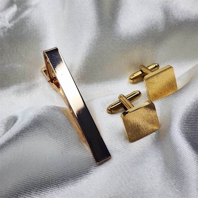 Picture of Cufflinks & Tie Clip Set for Men – Stylish Shirt & Suit Accessories (1 Set) (Plain Golden)