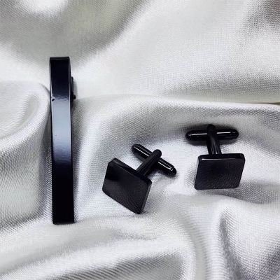 Picture of Cufflinks & Tie Clip Set for Men – Stylish Shirt & Suit Accessories (1 Set) (Plain Black)