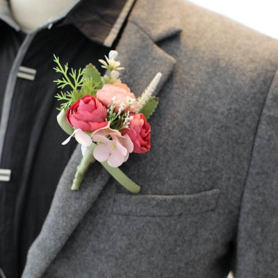 Picture of Wedding Boutonniere 3 Rose Bouquet Chest Brooch For Suit Lapel Fashion Accessories (1PS) (II Maroon + Pink Rose)