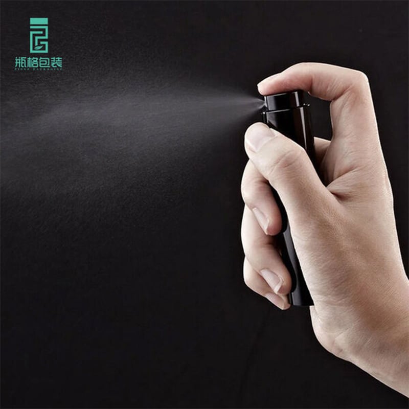 Picture of 10ml Aluminum Refillable Perfume Atomizer Spray Bottle + Nozzle– Portable Travel Size (1pc) (Red)