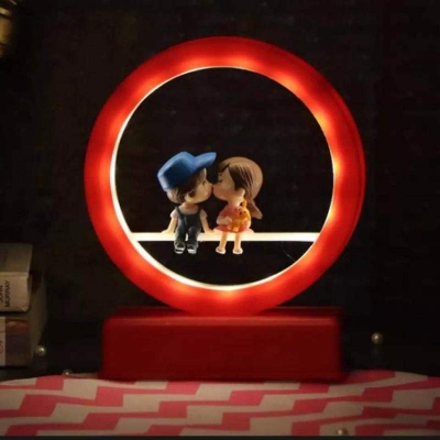 Picture of Red Plastic Valentines Day LED Couple Light Showpiece, Packaging Type: Carton Box 
