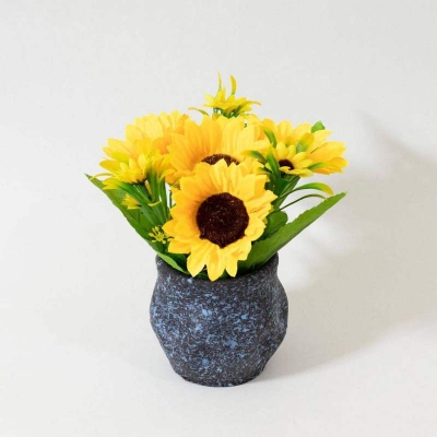 Picture of Black Color Pot with Artificial Four Piece Sunflower Black